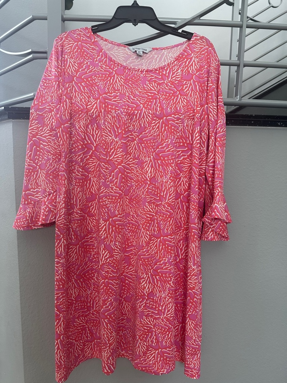 la mer luxe XL Pink & Coral Printed Shift Dress